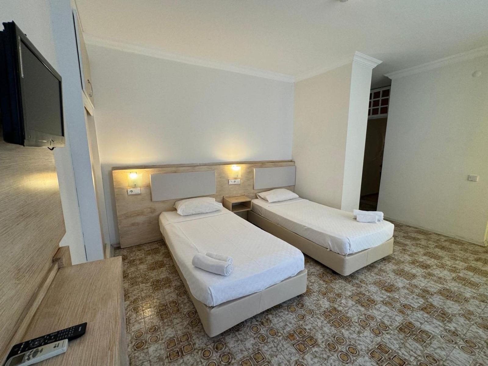 Olimpos Beach Hotel By Rrh&R เกเมร์ ภายนอก รูปภาพ